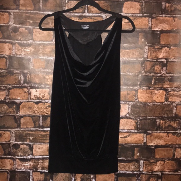 Lane Bryant Tops - Lane Bryant sleeveless velvet-like blouse 18/20
